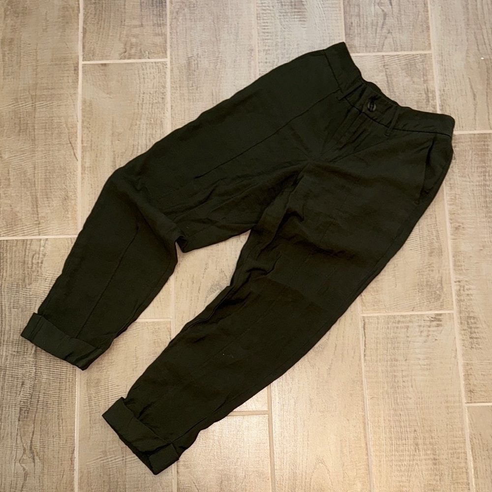 Women’s Ankle Pants